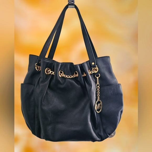 Michael Kors Handbags - Micheal Kors Handbag